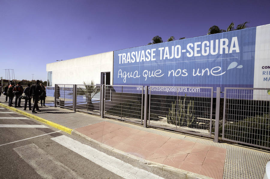 La Comunidad de Riegos de Lavante se reunió, ayer, en Los Montesinos