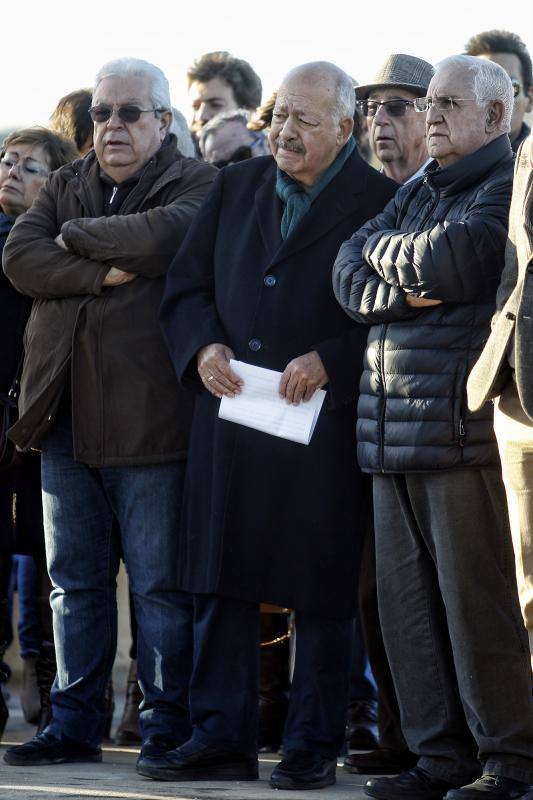 El Ayuntamiento de Alicante asiste a la marcha cívica en recuerdo de los Mártires de la Libertad