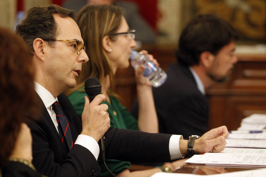 Pleno en el ayuntamiento de Alicante