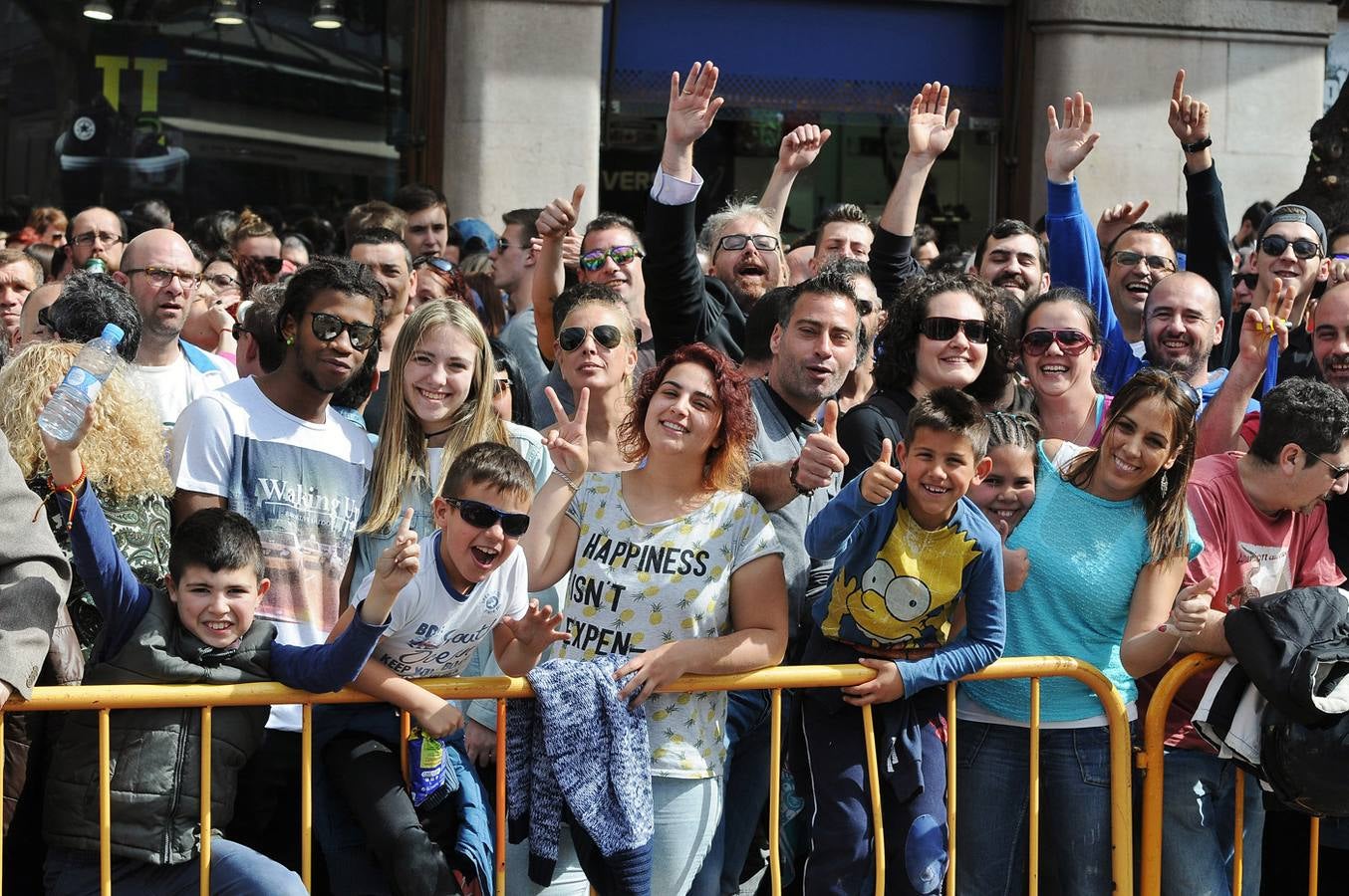 Fallas 2016: Búscate en la mascletà del 4 de marzo