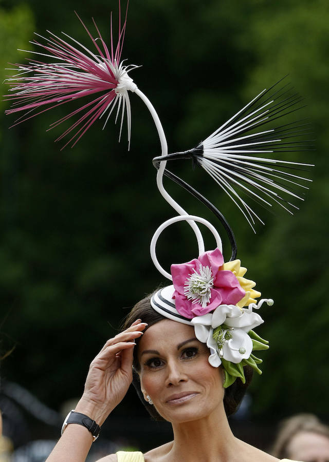 Los tocados más extravagantes de las carreras de Ascot