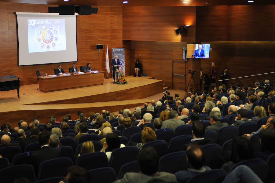 Entrega de galardones del Consejo Social de la UMH