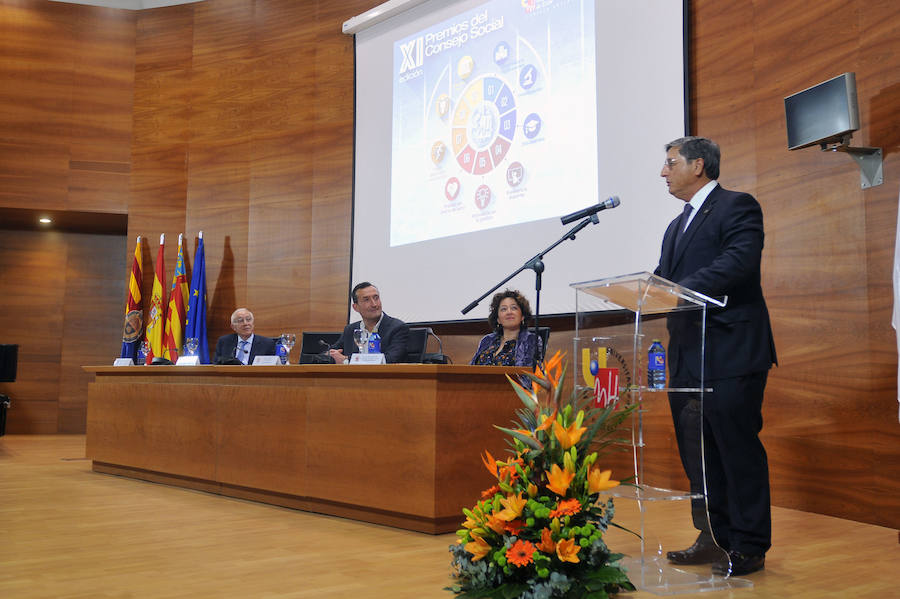 Entrega de galardones del Consejo Social de la UMH