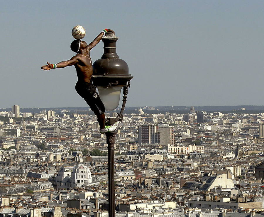 Paris busca turistas