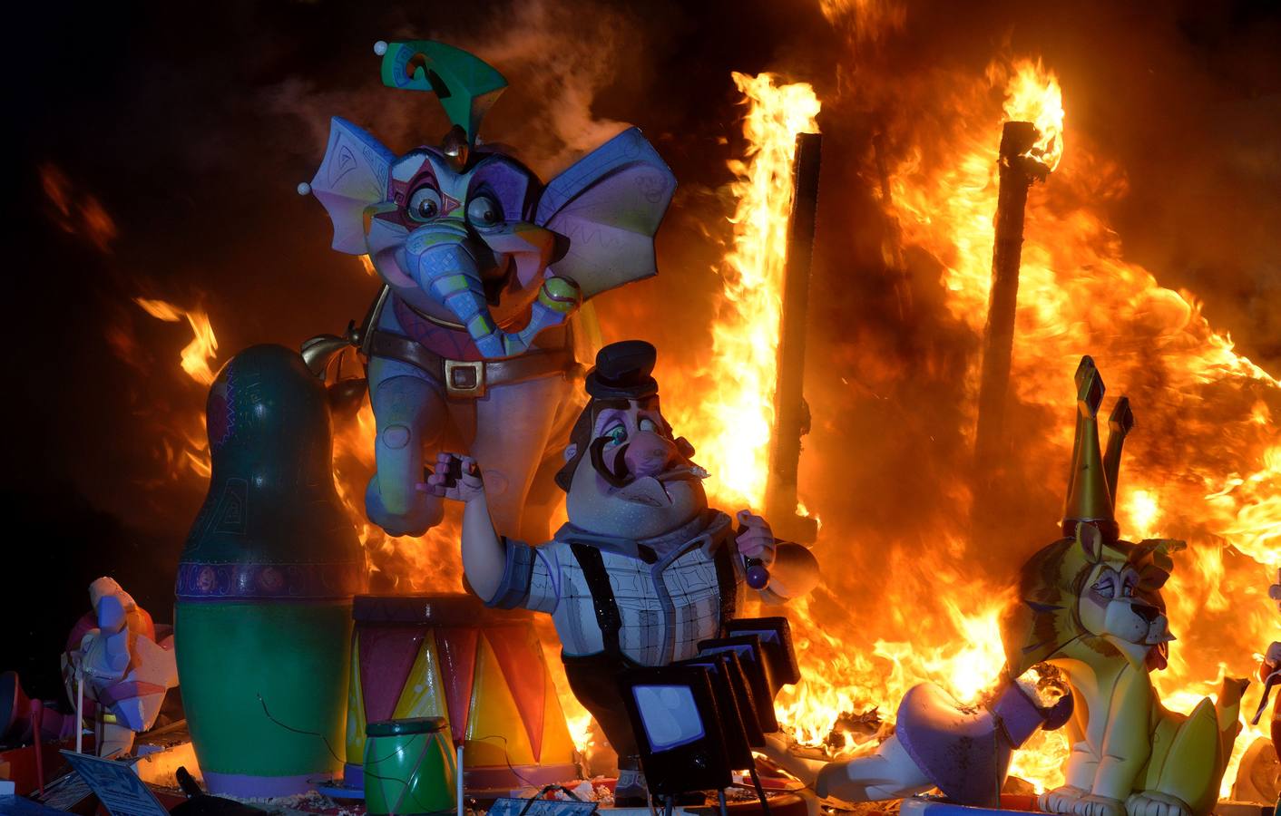 La cremà infantil de las Fallas 2016, en imágenes
