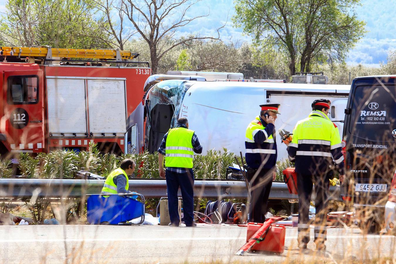 Catorce muertos en Tarragona en un accidente de un autobús que volvía de las Fallas