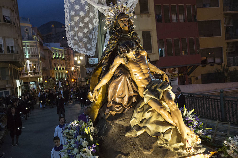 Procesión de las mantillas en el Domingo de Ramos en Orihuela