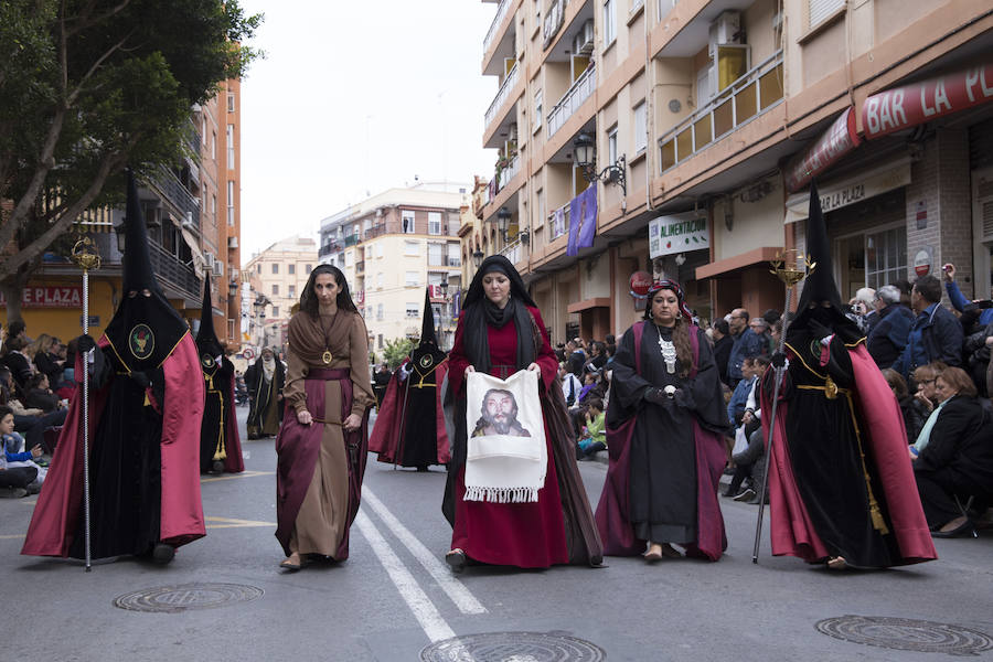 La Semana Santa Marinera celebra la Procesión general del Santo Entierro