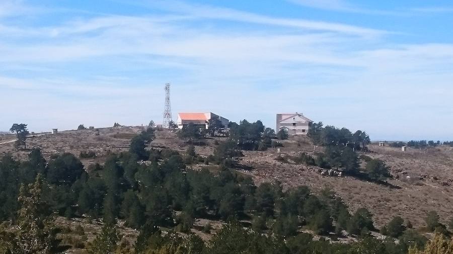 Una fiesta ilegal en la antigua base militar de El Toro