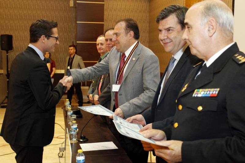 Clausura en Alicante de una conferencia sobre el tráfico de cocaína