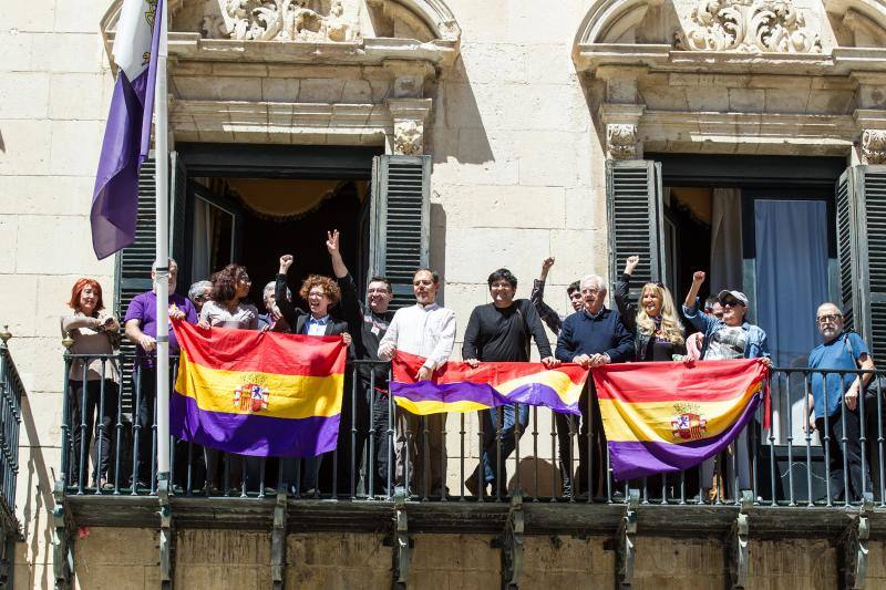 Actos conmemorativos de la II República