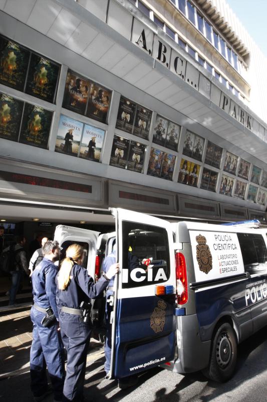 Hallan a una mujer que llevaba varios días muerta en un cine de Valencia