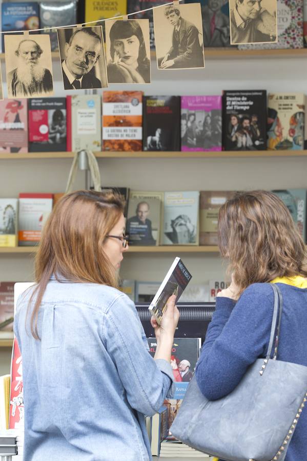 Feria del libro en los Jardines de Viveros