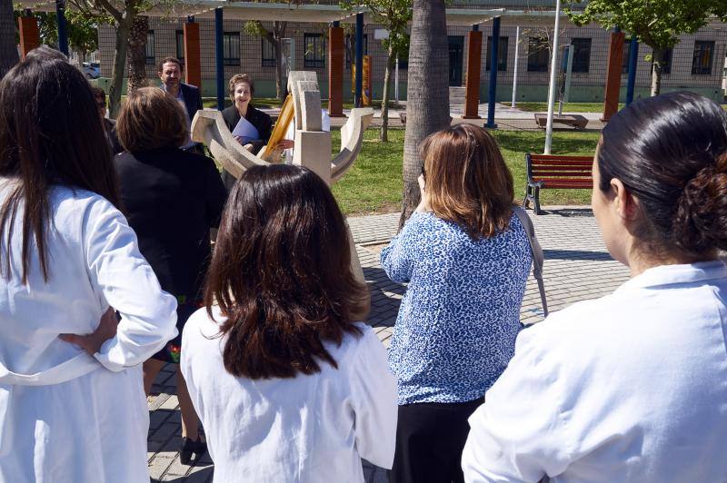 Margarita Salas visita la UMH en Orihuela