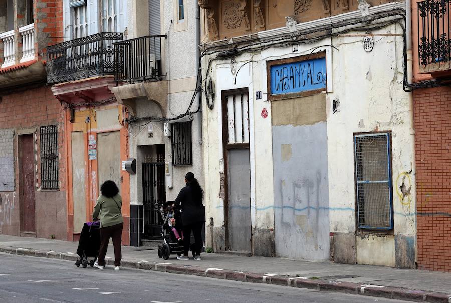 El Cabanyal agrava su abandono casi un año después de las elecciones