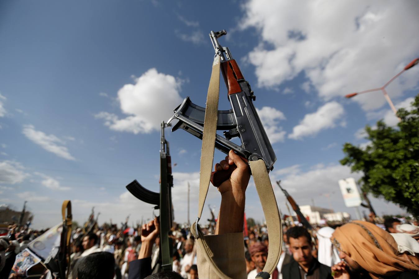 Seguidores del movimiento Houthi, en una protesta contra la intervención de EE UU en Yemen, celebrada en Sanaa.