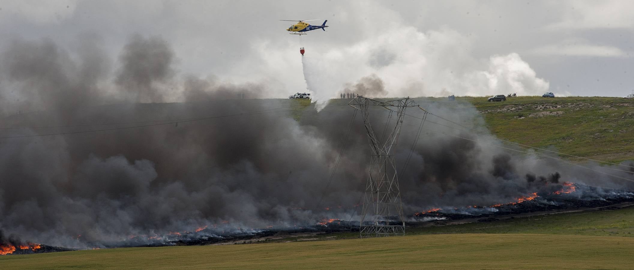 Incendio en el cementerio de neumáticos de Seseña