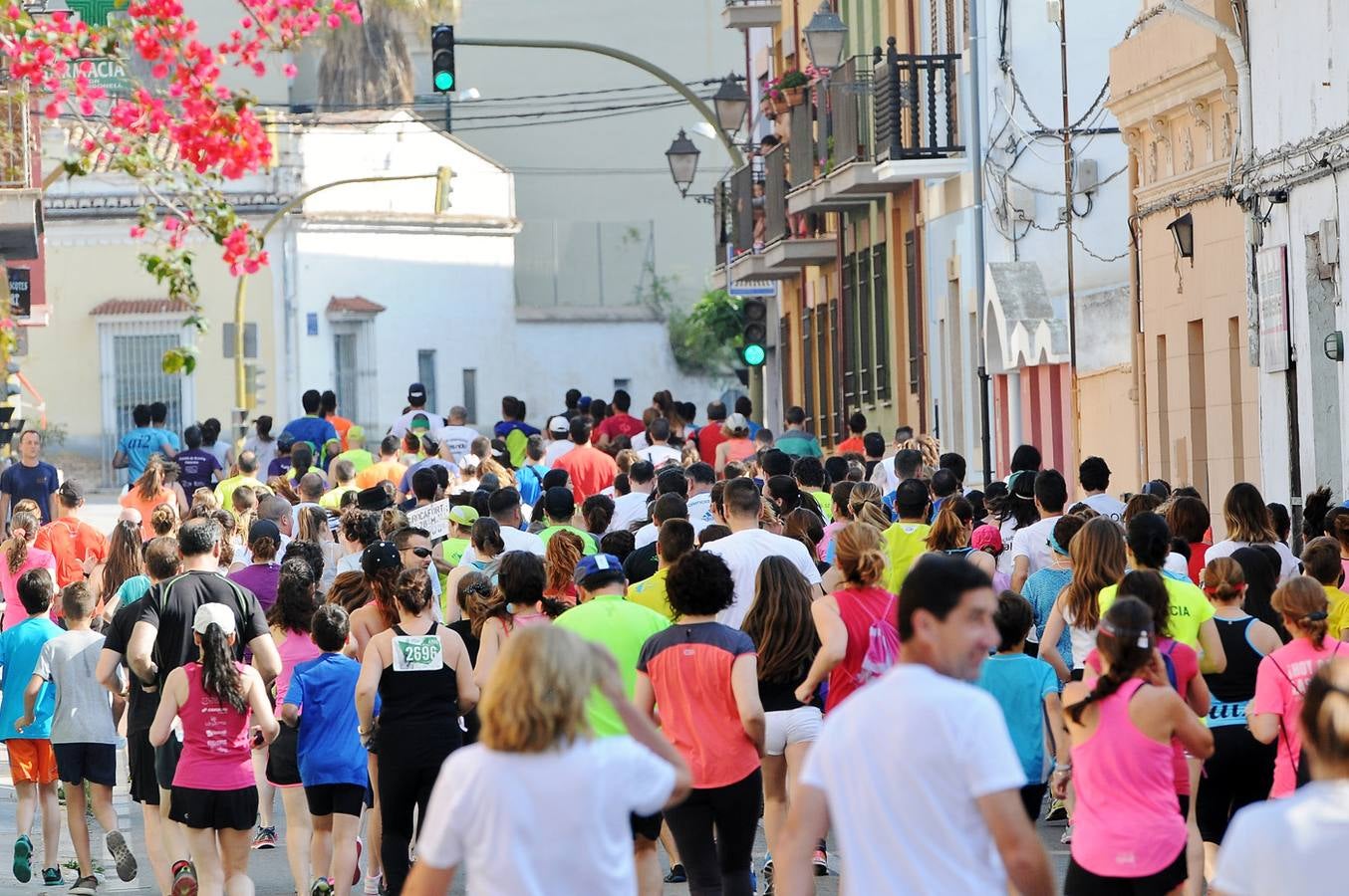 Fotos de la VI Carrera Solidaria Rocafort contra el Cáncer