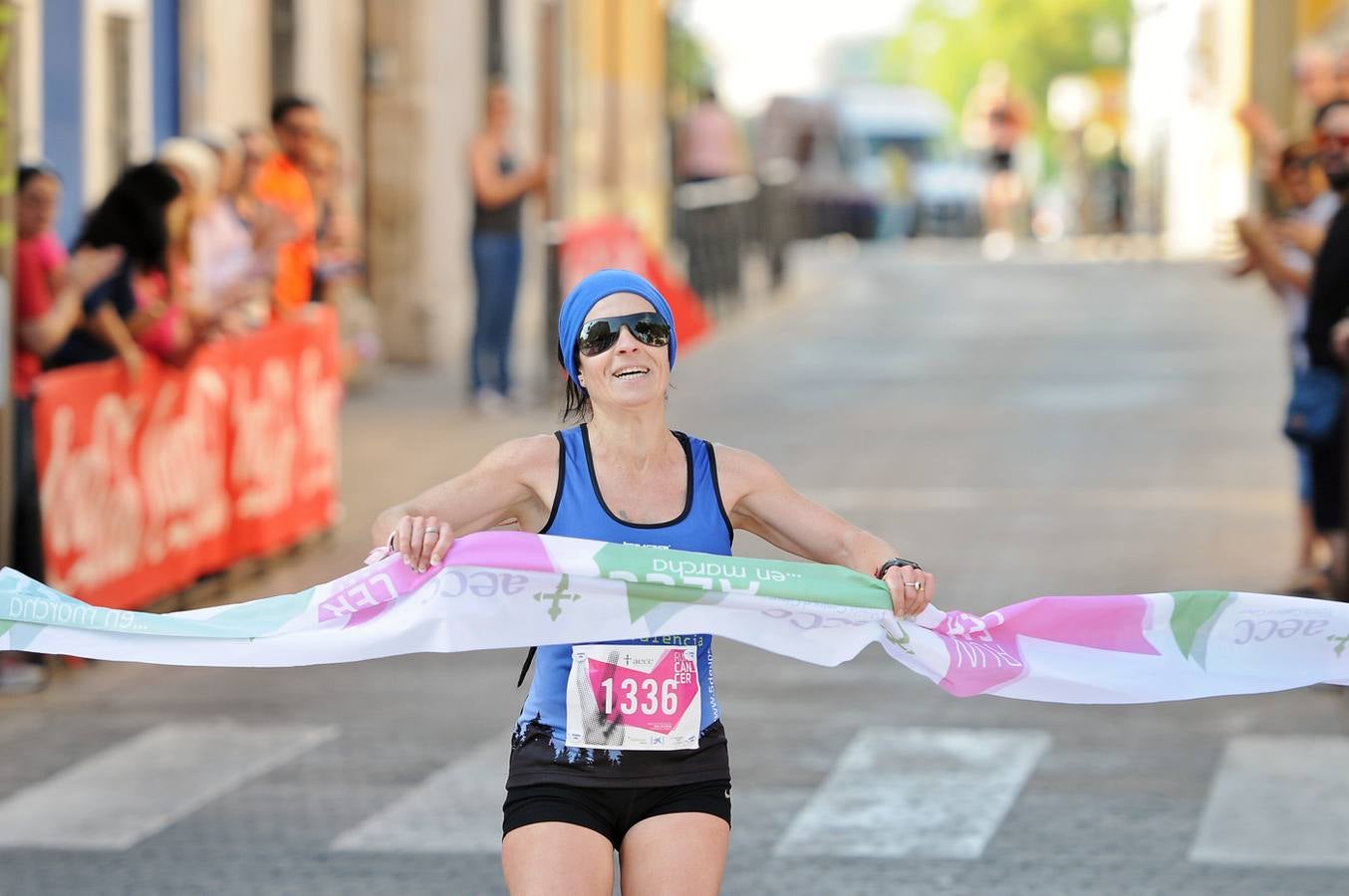 Fotos de la VI Carrera Solidaria Rocafort contra el Cáncer