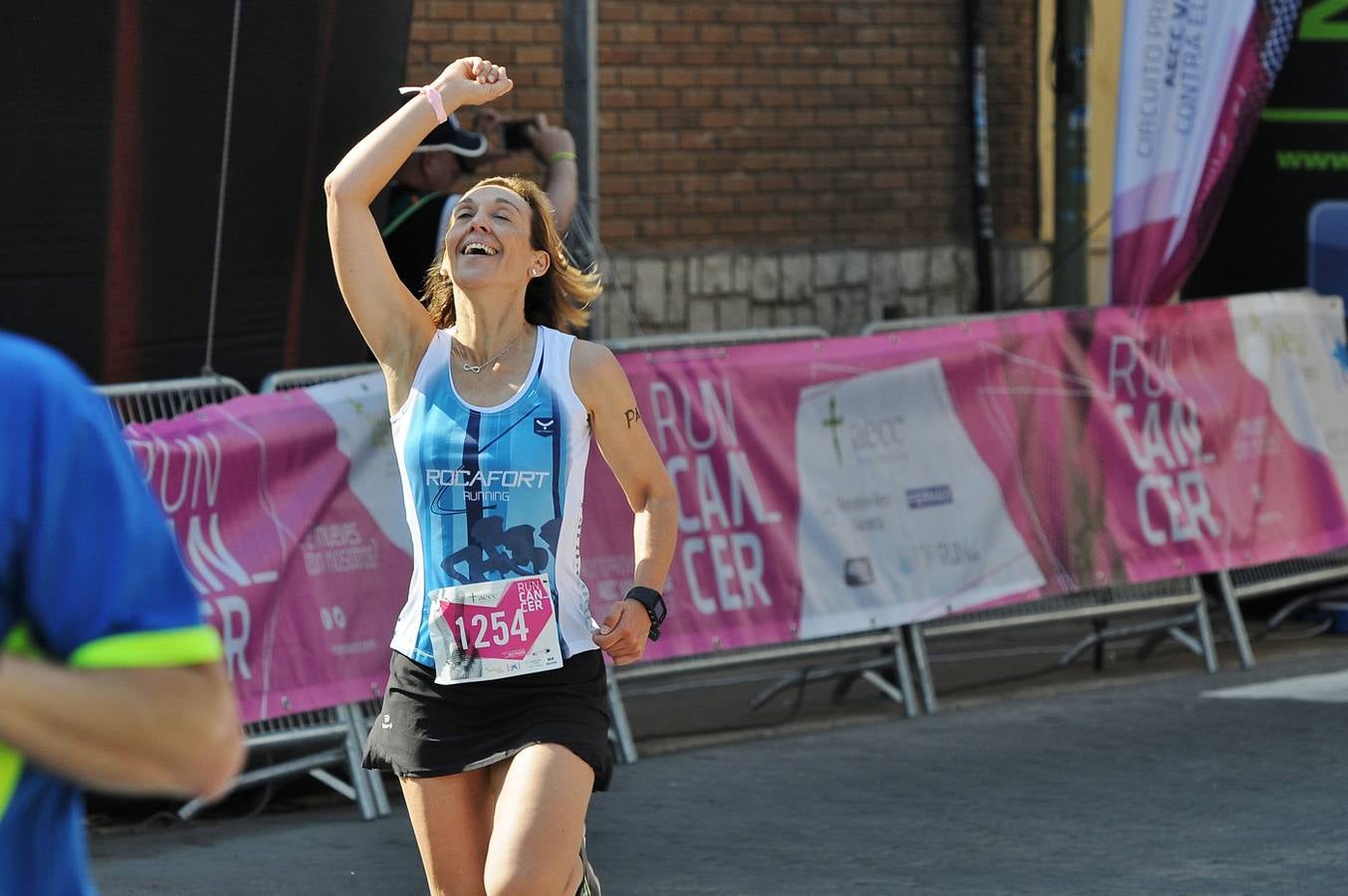 Fotos de la VI Carrera Solidaria Rocafort contra el Cáncer