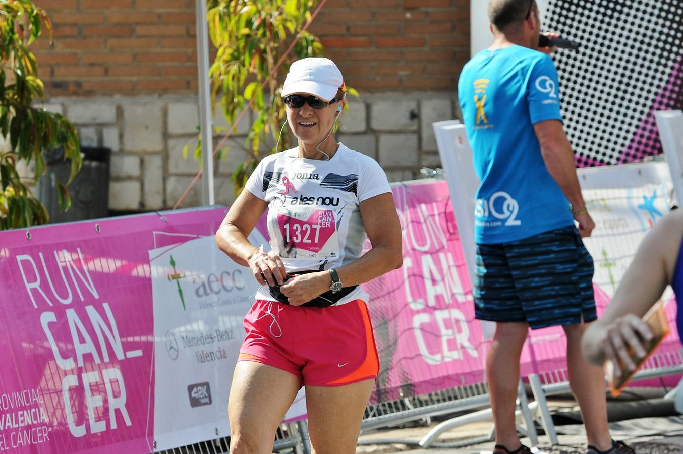 Fotos de la VI Carrera Solidaria Rocafort contra el Cáncer