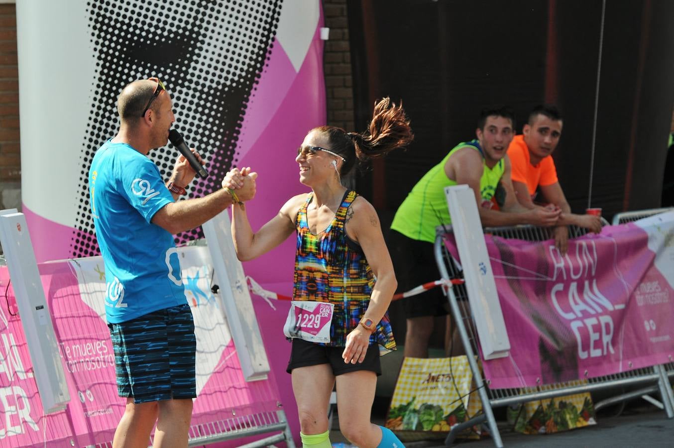 Fotos de la VI Carrera Solidaria Rocafort contra el Cáncer