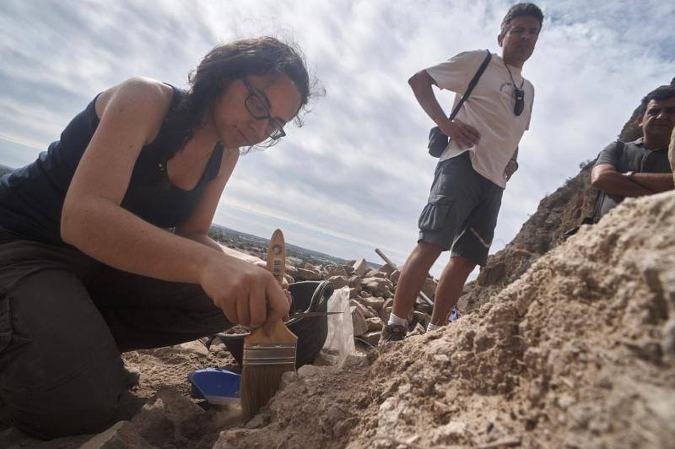 El MARQ insta al Ayuntamiento de Callosa a afianzar el yacimiento de la ladera del castillo