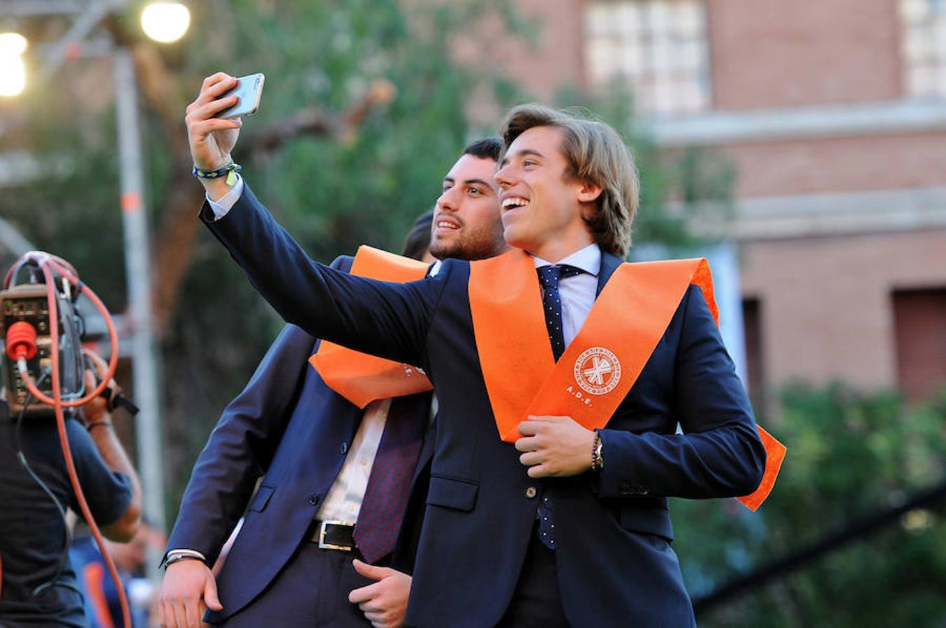 Fotos de la graduación en la Universidad Católica de Valencia curso 2015-2016