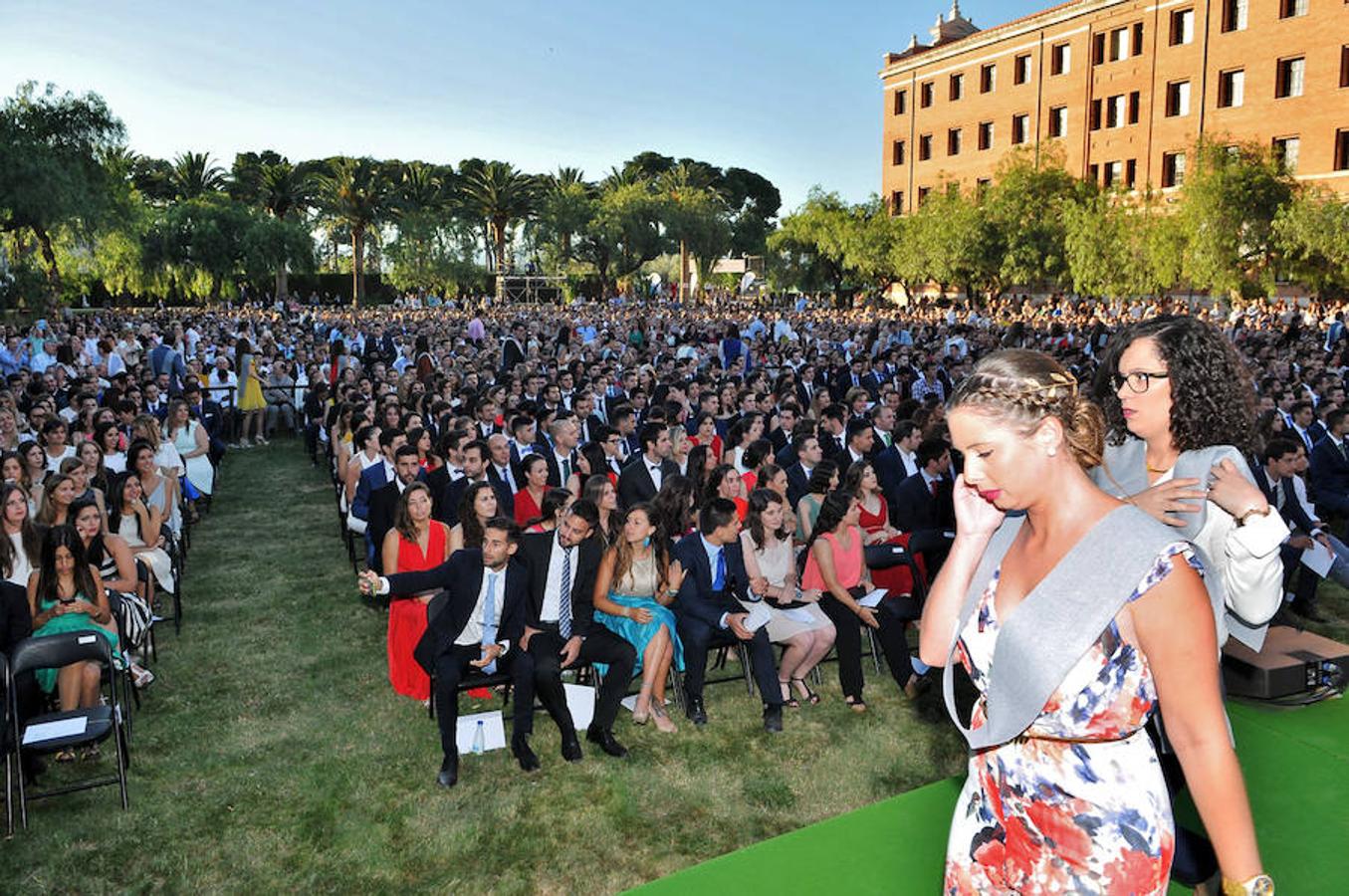 Fotos de la graduación en la Universidad Católica de Valencia curso 2015-2016