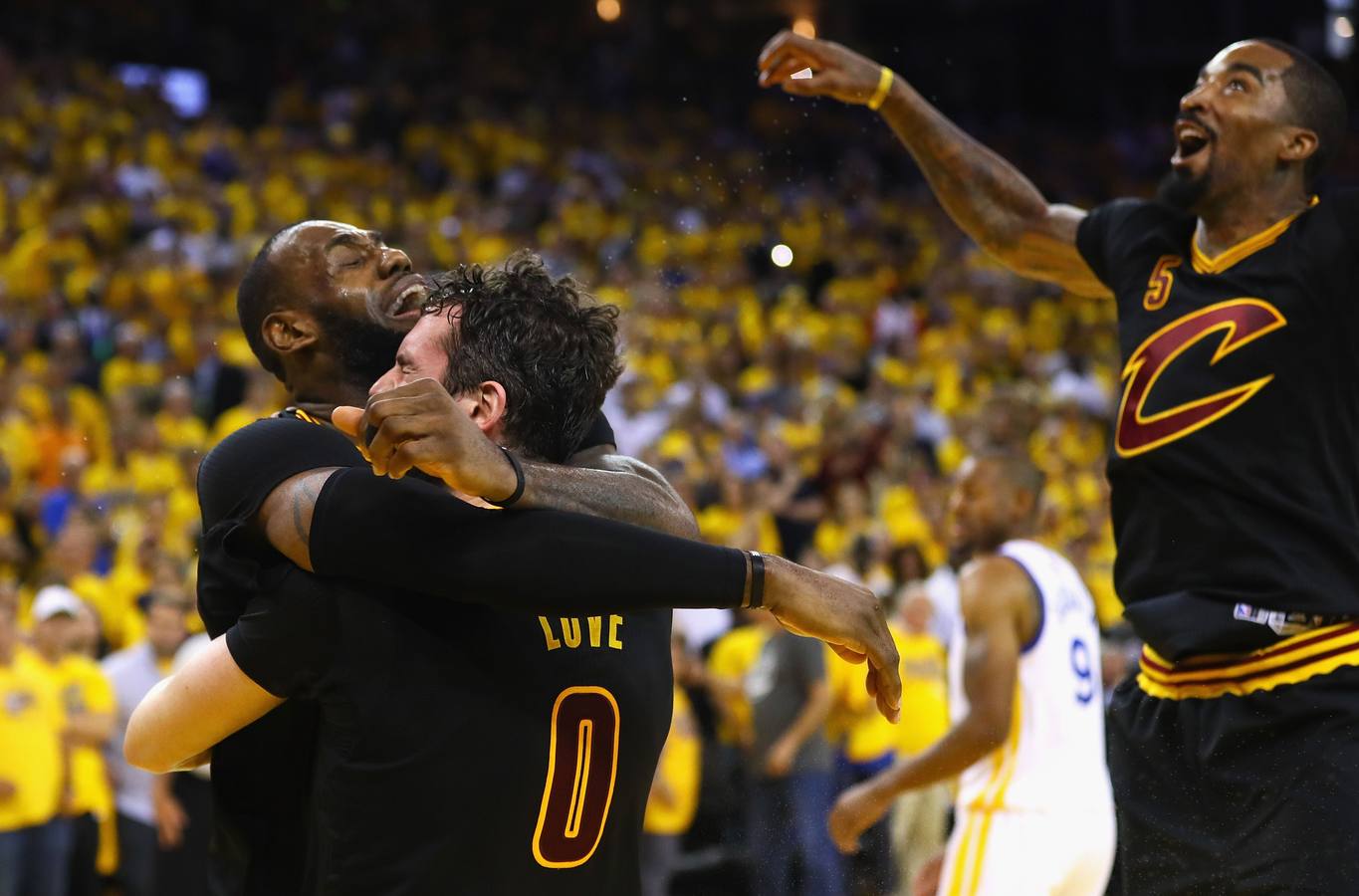 La victoria de los Cavaliers desata la locura en Cleveland