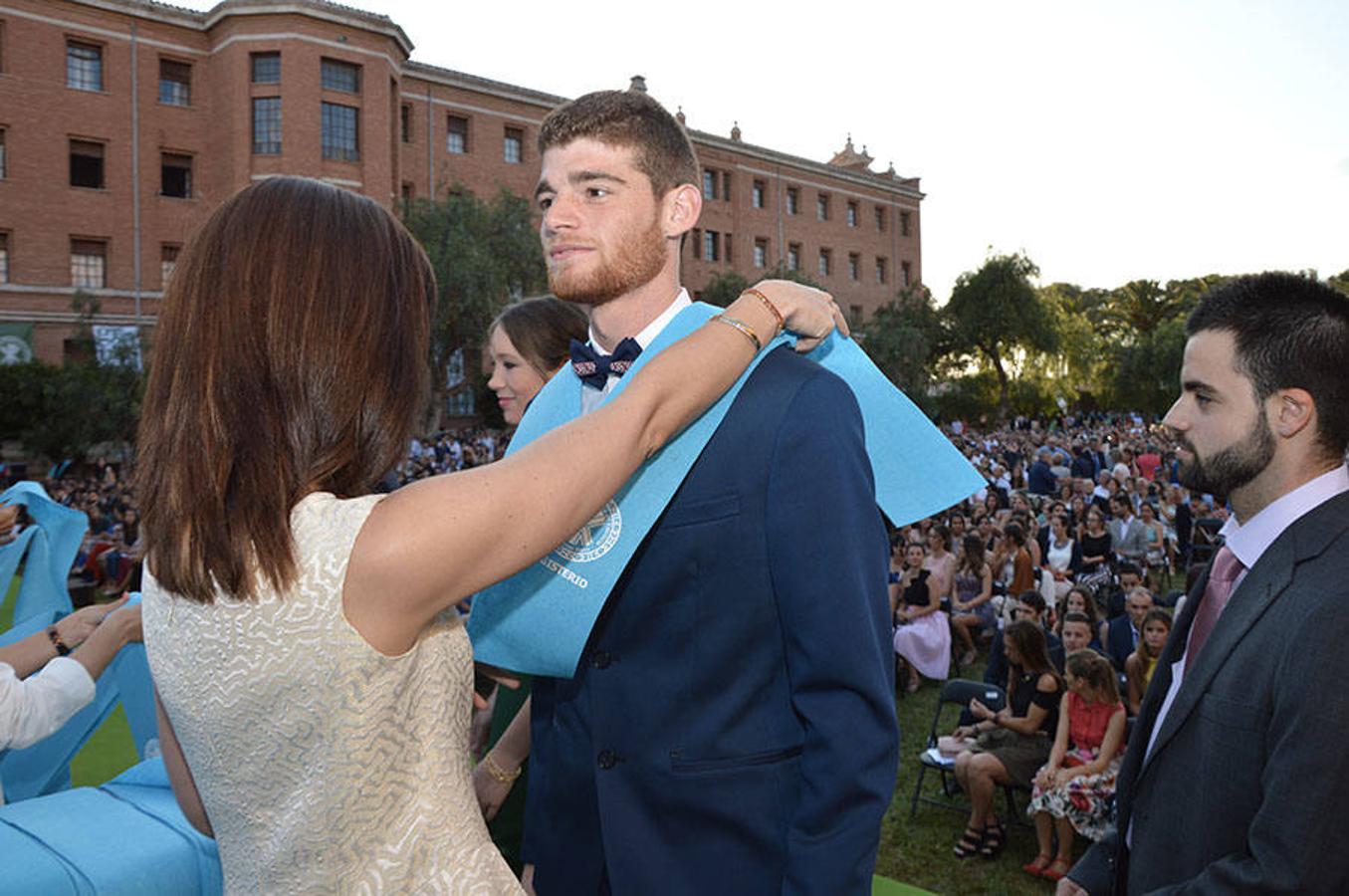 Fotos de la graduación en la Universidad Católica de Valencia curso 2015-2016