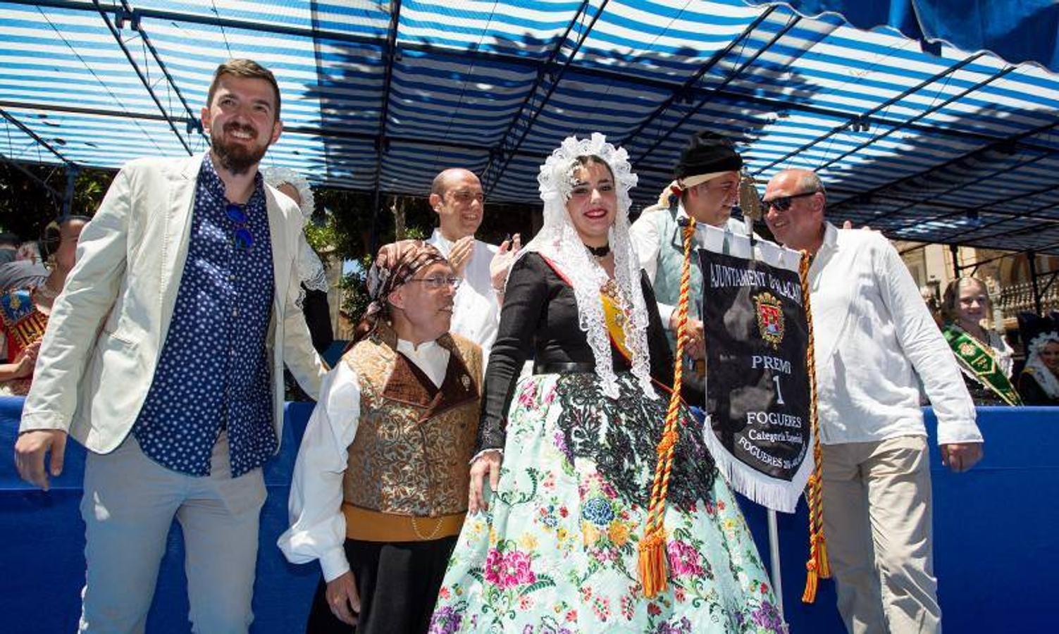 Sèneca-Autobusos recoge sus premios, entre ellos el de mejor Hoguera Oficial