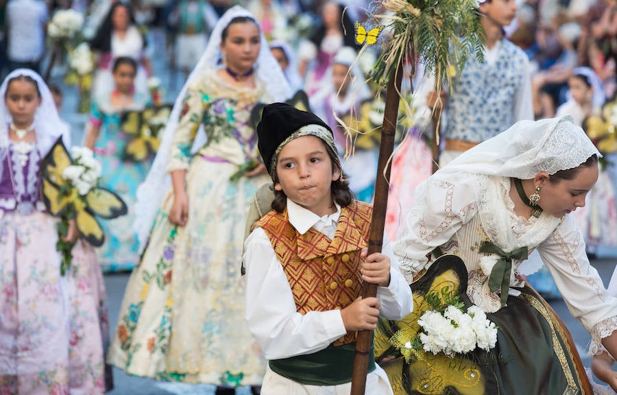 Segunda jornada de Ofrenda de Flores a la Virgen del Remedio