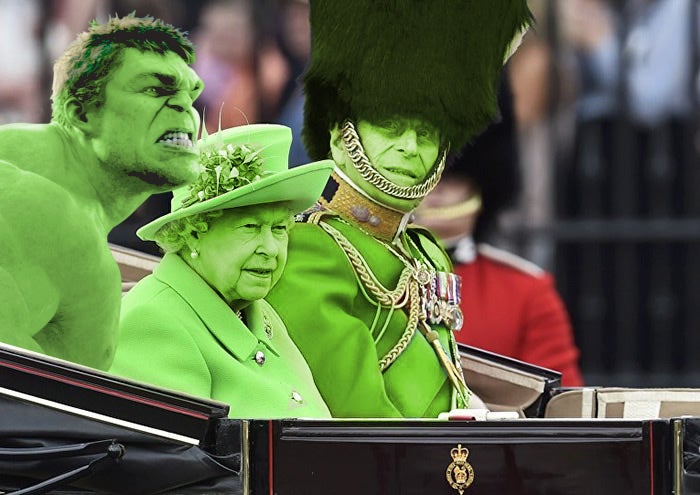 Fotos de los memes más graciosos de la reina de Inglaterra