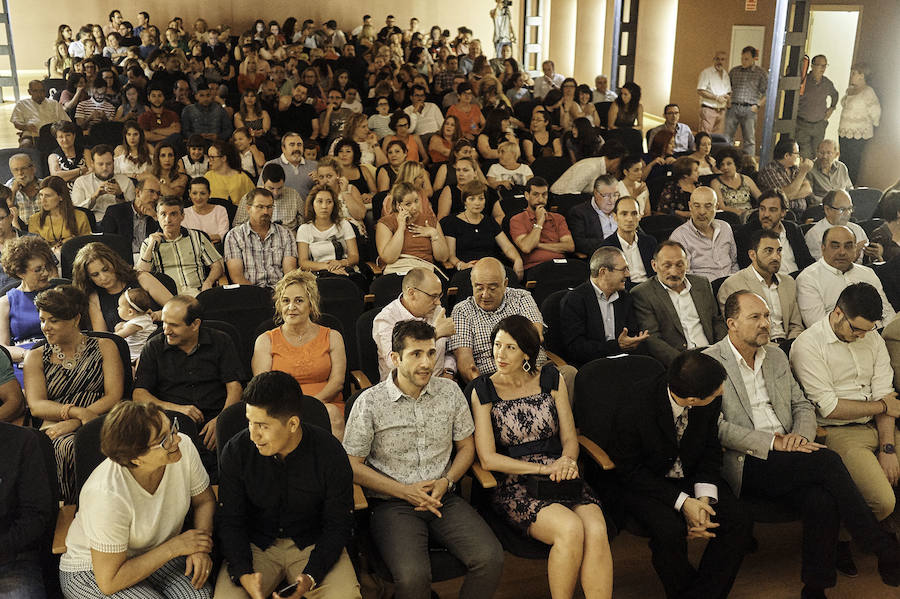 Presentación de la revista de Moros y Cristianos de Orihuela