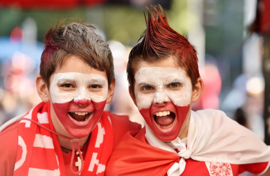 Fotos de los aficionados de Polonia y Portugal