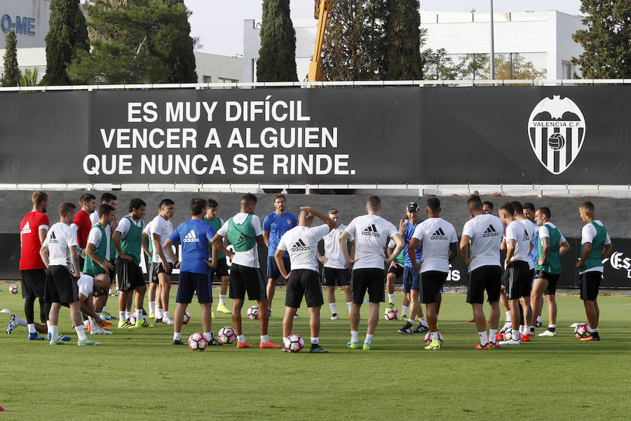 Fotos del entrenamiento del Valencia CF