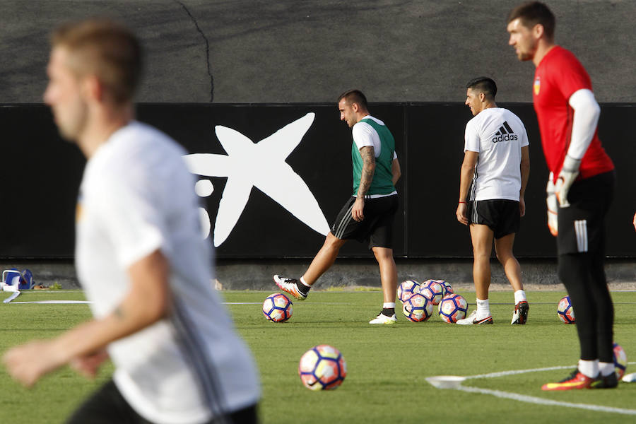 Fotos del entrenamiento del Valencia CF