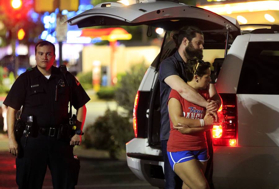 Fotos del tiroteo en Dallas: cuatro policías mueren frente a francotirados en una protesta