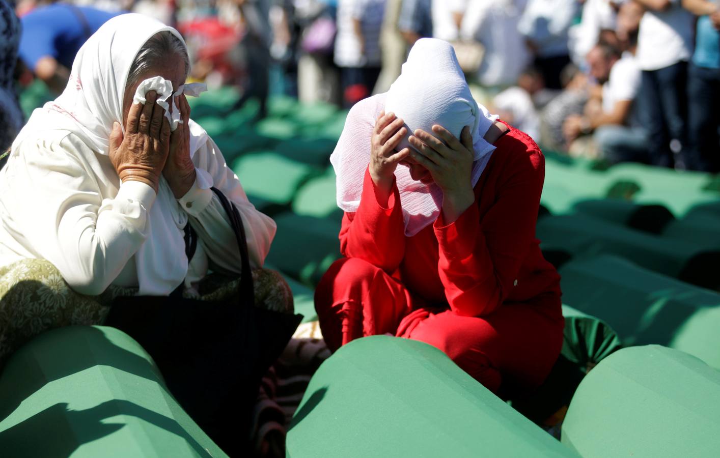 Fotos del 21 aniversario de la matanza de Srebrenica