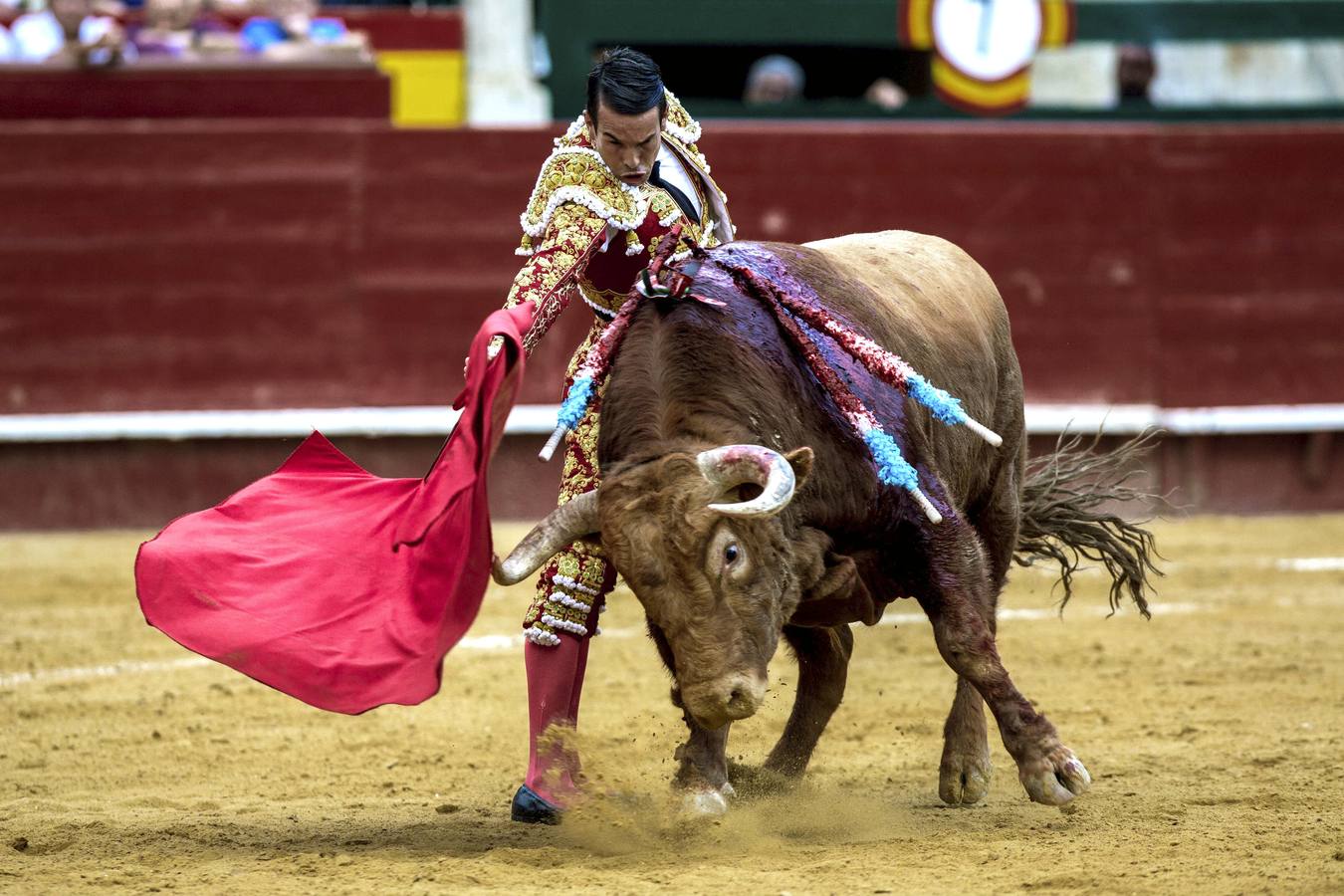 Fotos de la corrida de toros del viernes 22: Feria de Julio de Valencia