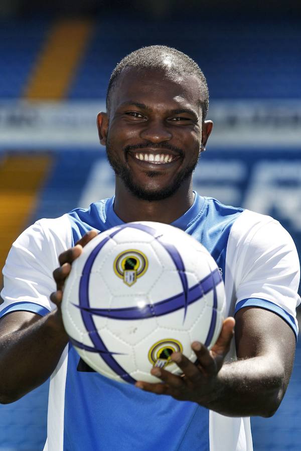 Presentación oficial de Franck Omgba