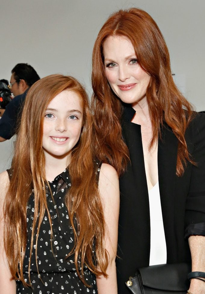 Julianne Moore y Liv Freundlich