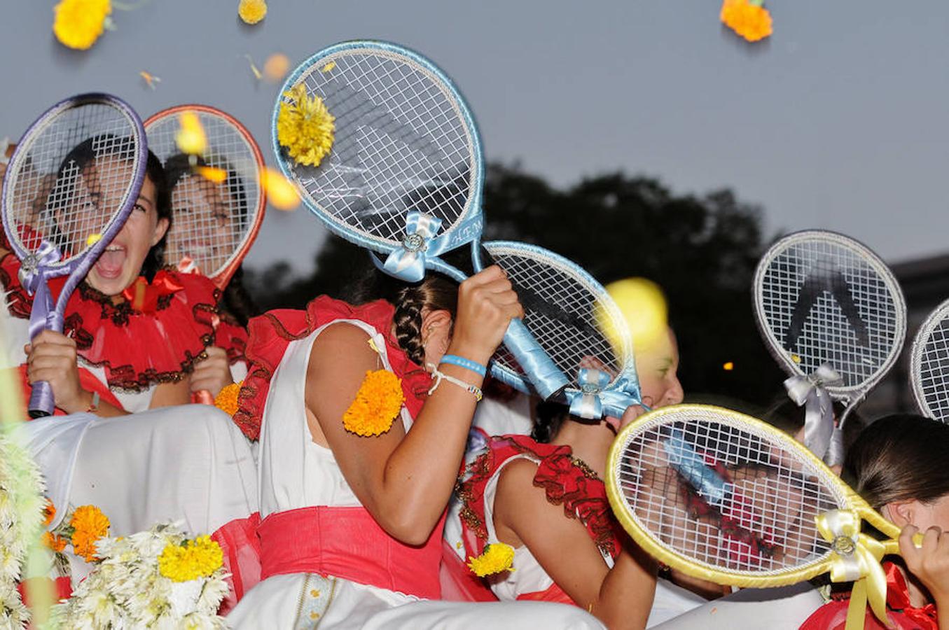 Fotos de la Batalla de Flores 2016 de la Feria de Julio de Valencia
