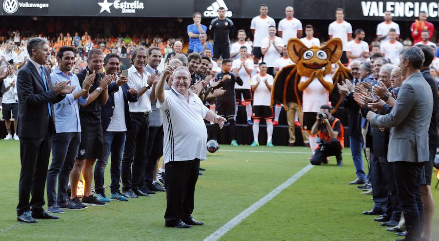 Fotos de la presentación del Valencia CF en Mestalla