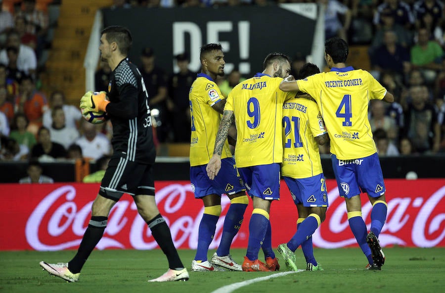 Fotos del partido entre el Valencia CF y la UD Las Palmas