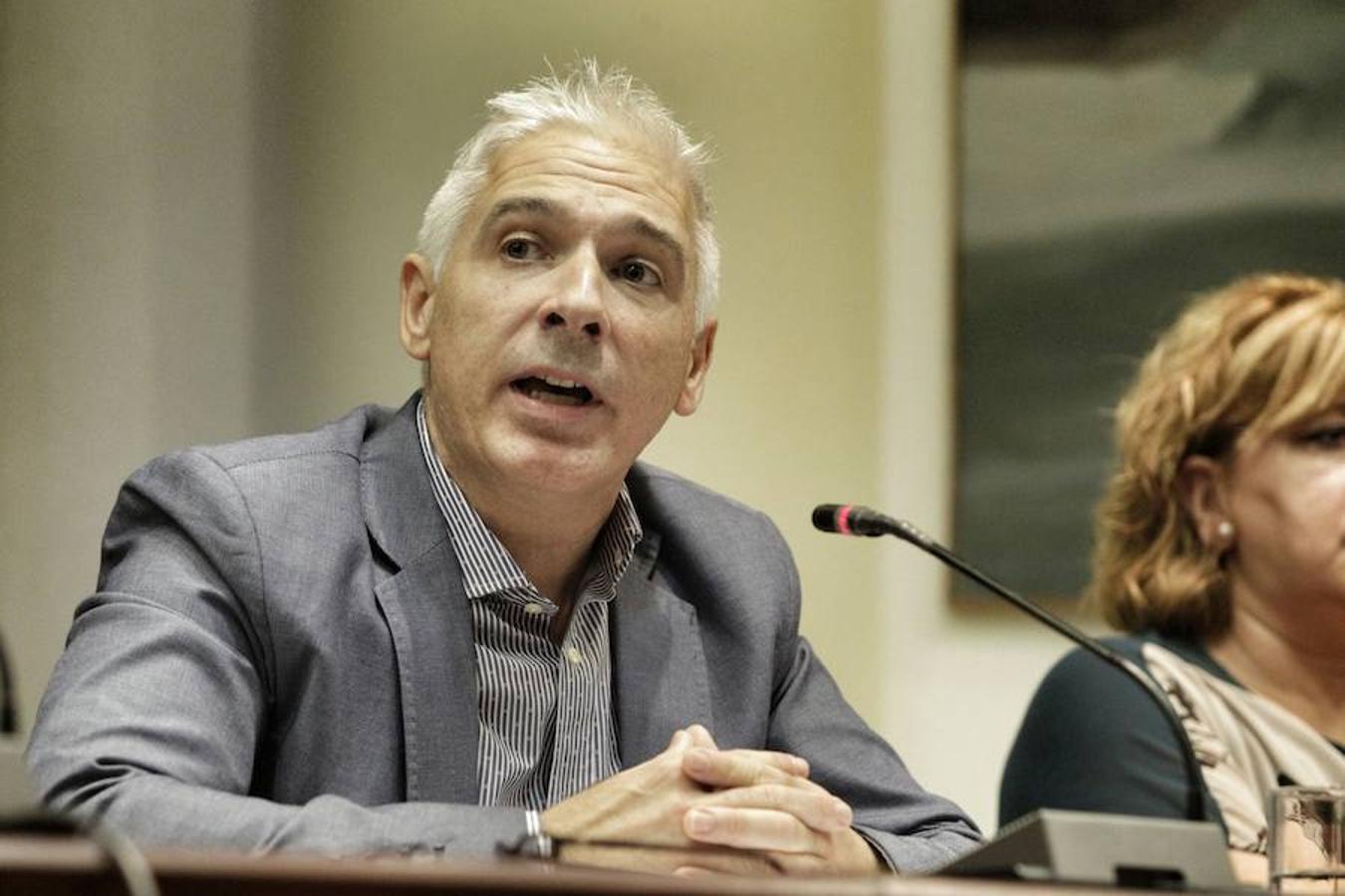 Armando Esteve, de UPyD, nuevo alcalde de Novelda