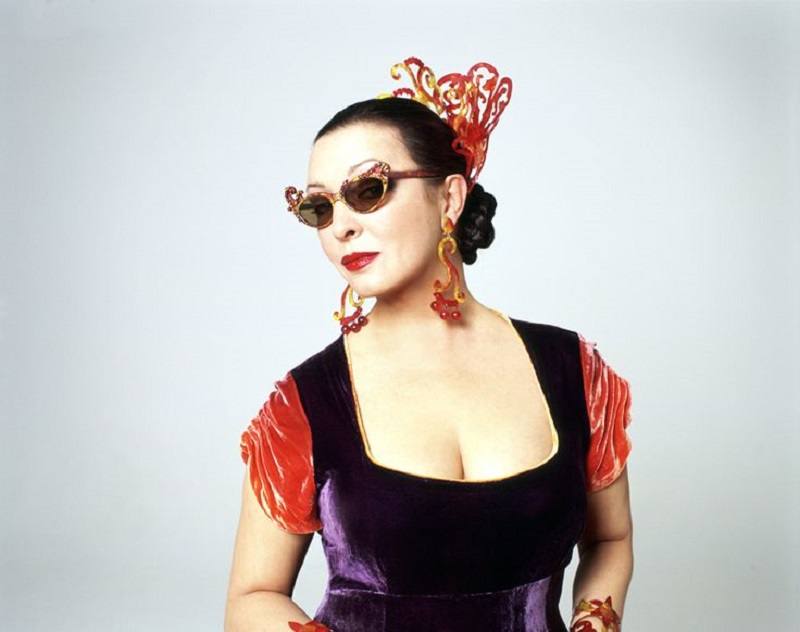 Fotos de los looks de cantantes más llamativos de la España de los 80