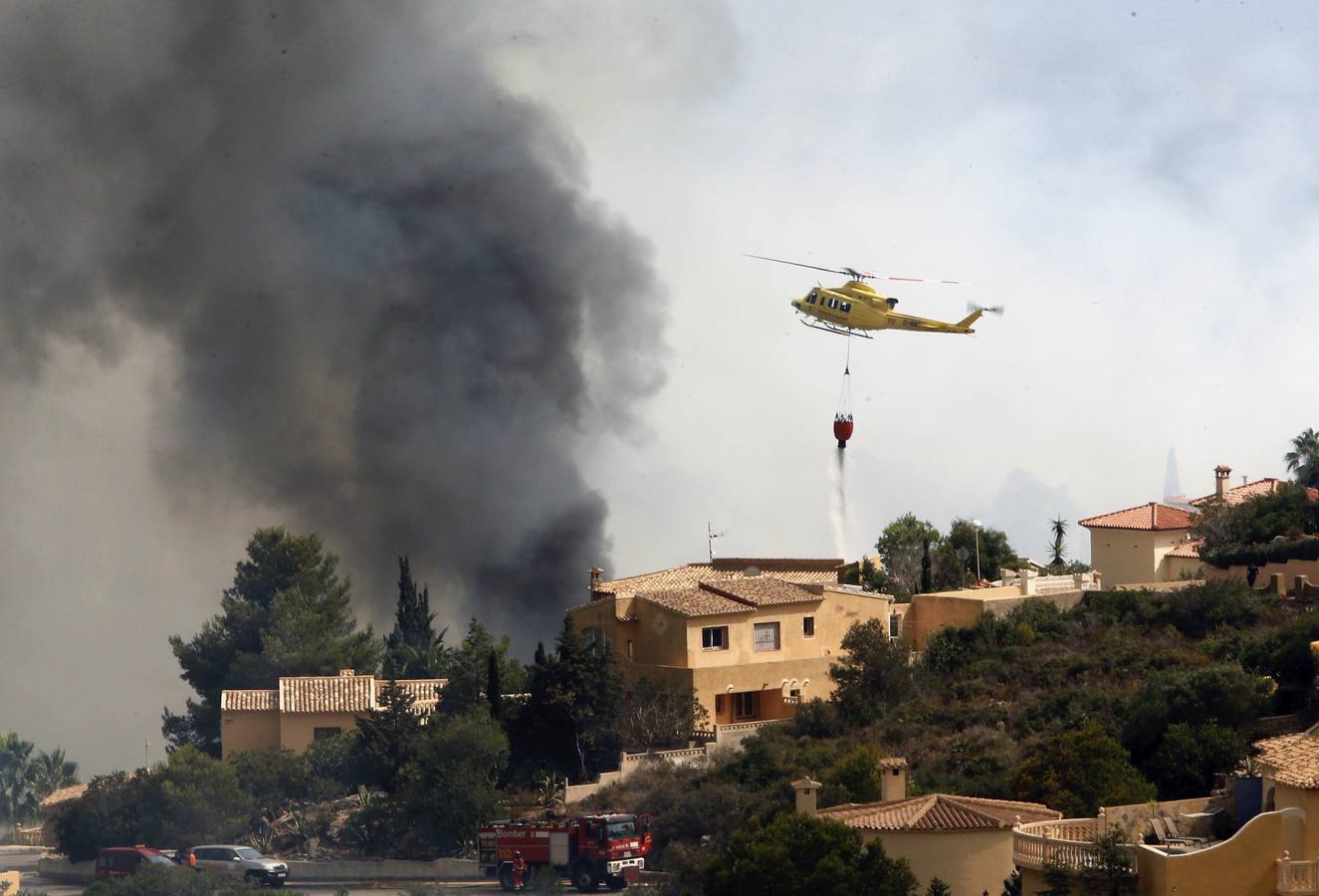 Fotos del incendio de la Granadella, en Xàbia y Benitatxell