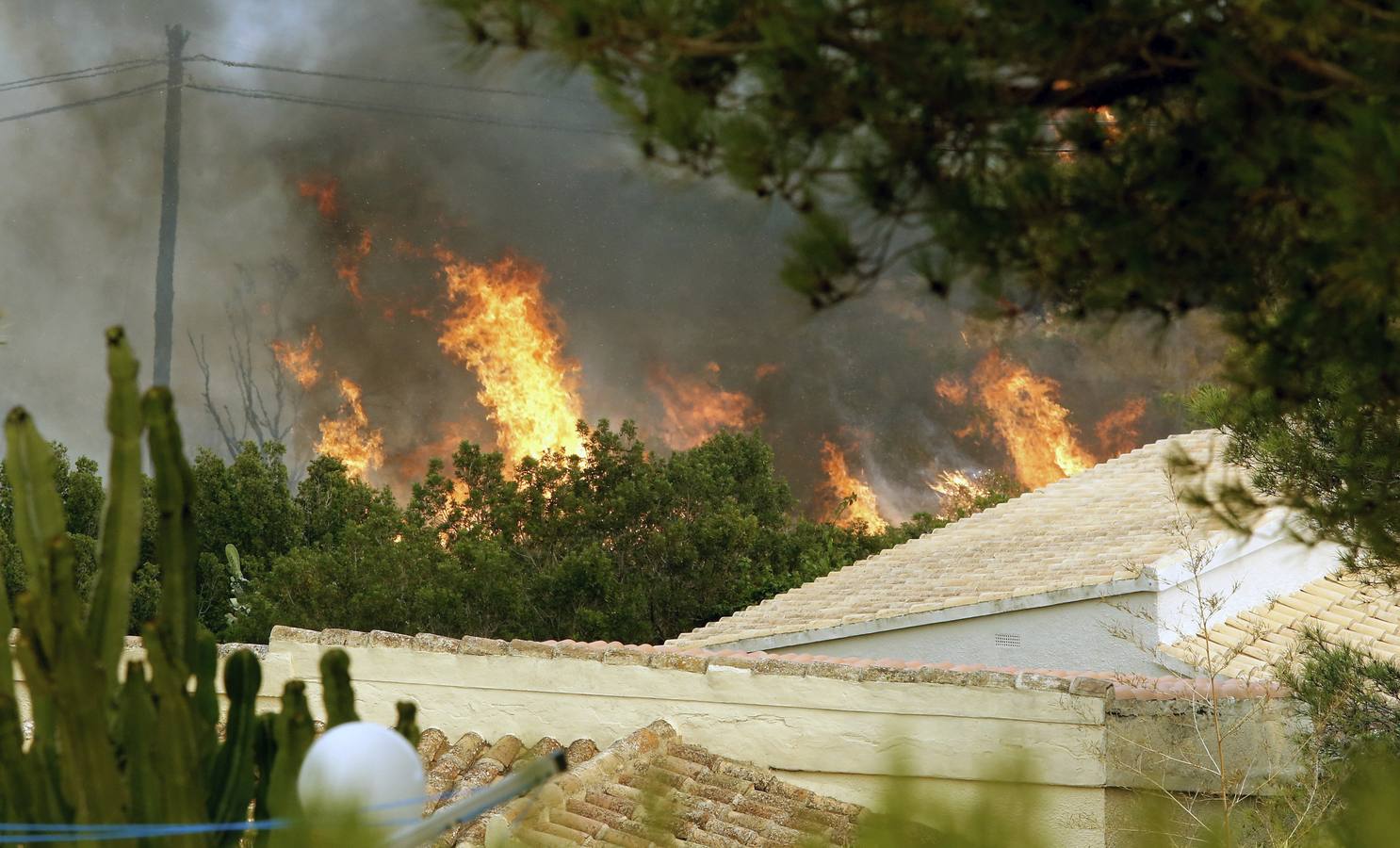 Fotos del incendio de la Granadella, en Xàbia y Benitatxell